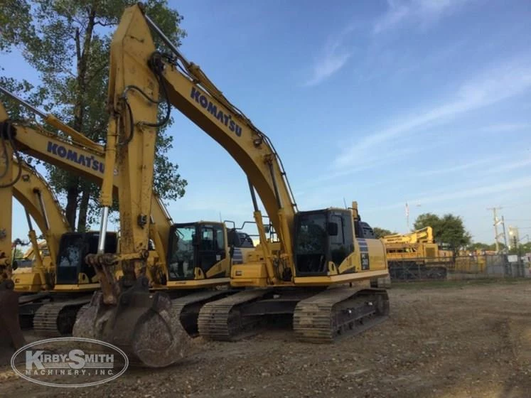 Front of used Komatsu Excavator for Sale